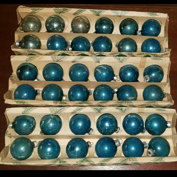 RESERVED For Alicia Vintage Christmas - Picture 11 of 14